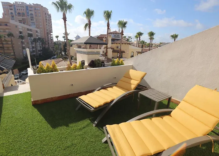 Апартаменты Los Locos Beach Apartment *